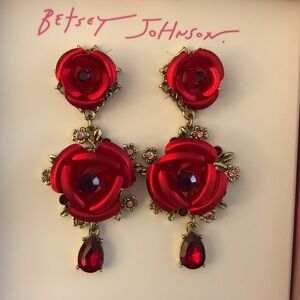 Betsey Johnson Gold Tone Double Red Rose Bud Drop Earrings Crystal Accents NWT